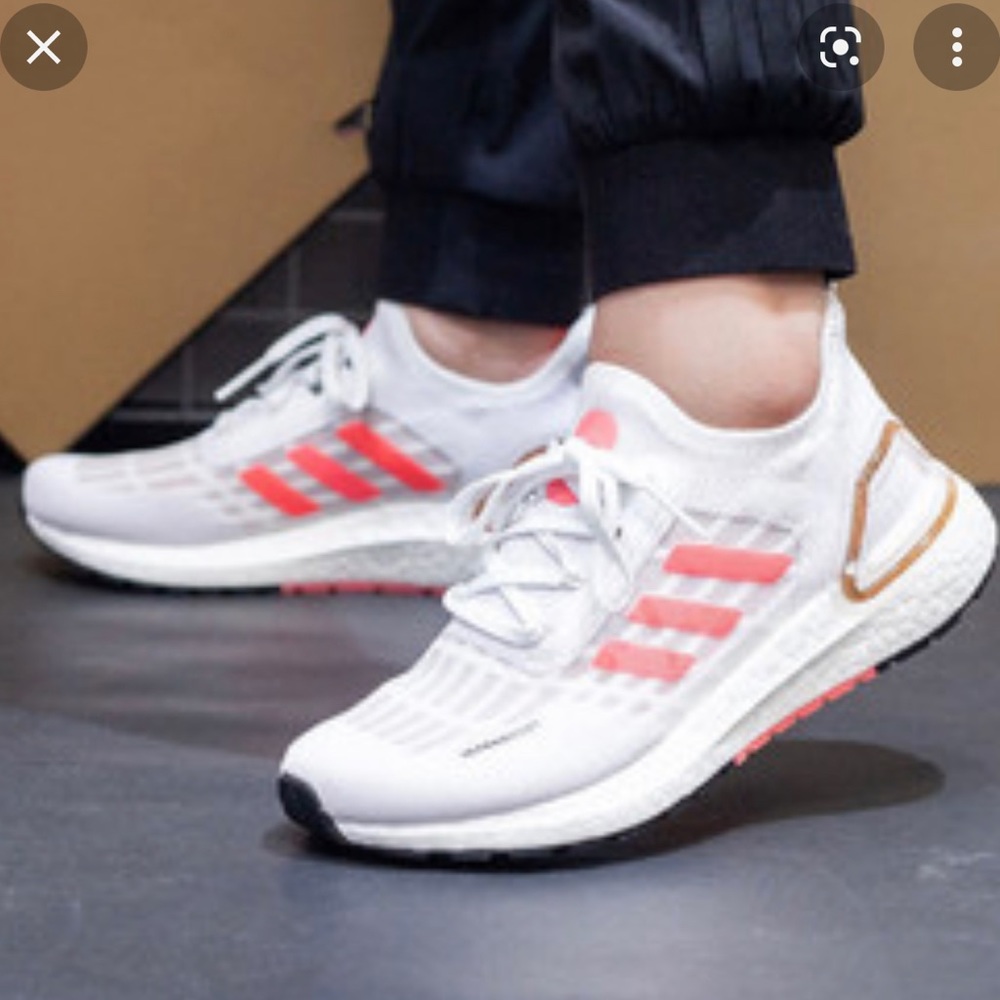 Adidas Ultraboost S.RDY White Pink Running Sneakers Women's Size 5 FW9773 NEW!